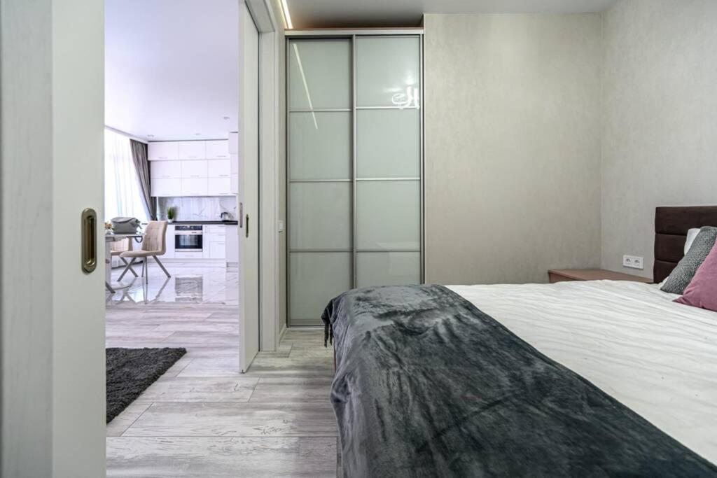 Комфортные Апартаменты 36 Жемчужина Odessa Ngoại thất bức ảnh