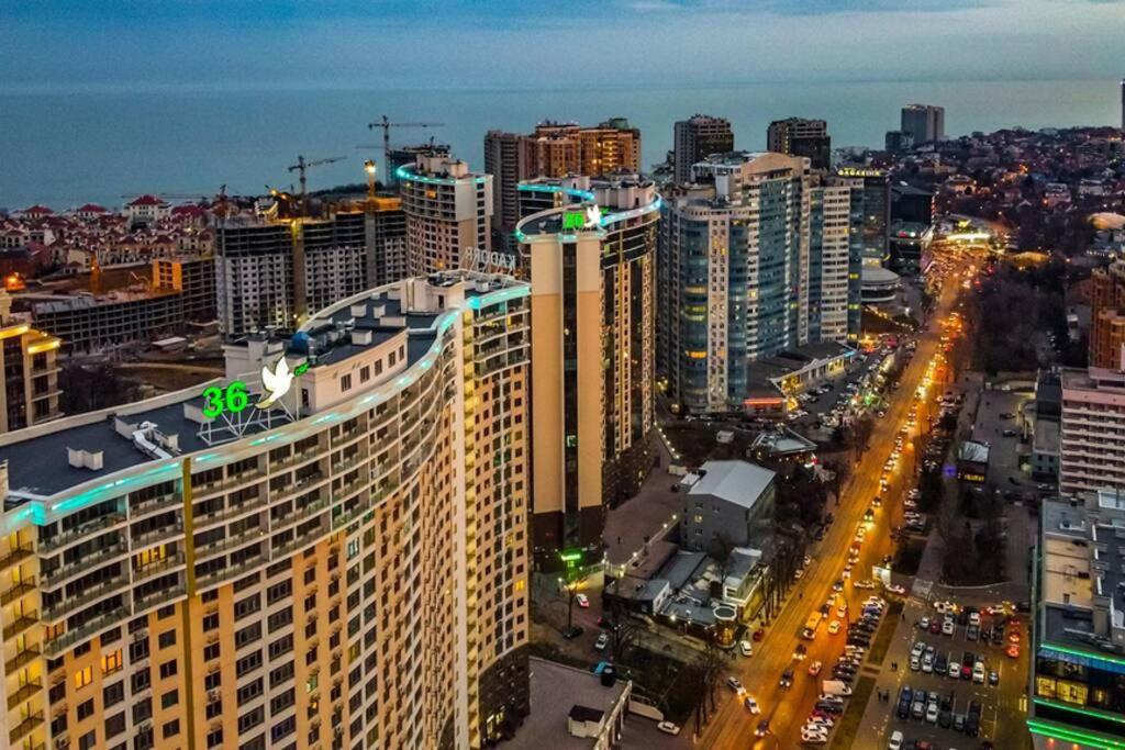 Комфортные Апартаменты 36 Жемчужина Odessa Ngoại thất bức ảnh